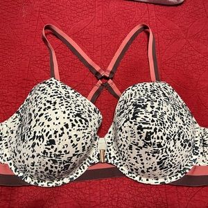 Cacique Bra size 48C